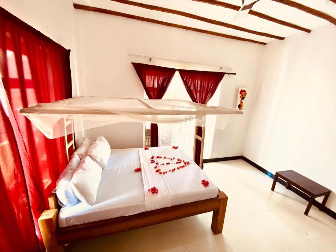 Zaina Larssons Hotell Nungwi
