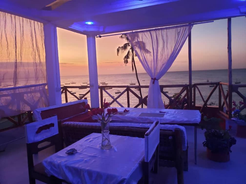 Hotell Zaina Larssons 3*