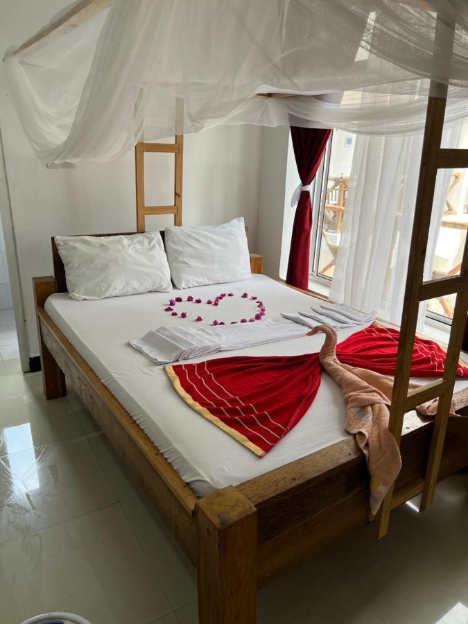 Hotell Zaina Larssons 3*